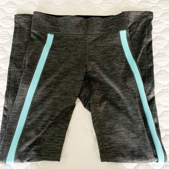Under Armor leggings - Picture 1 of 4